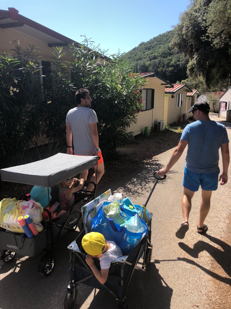 cesta na pláž Rabac